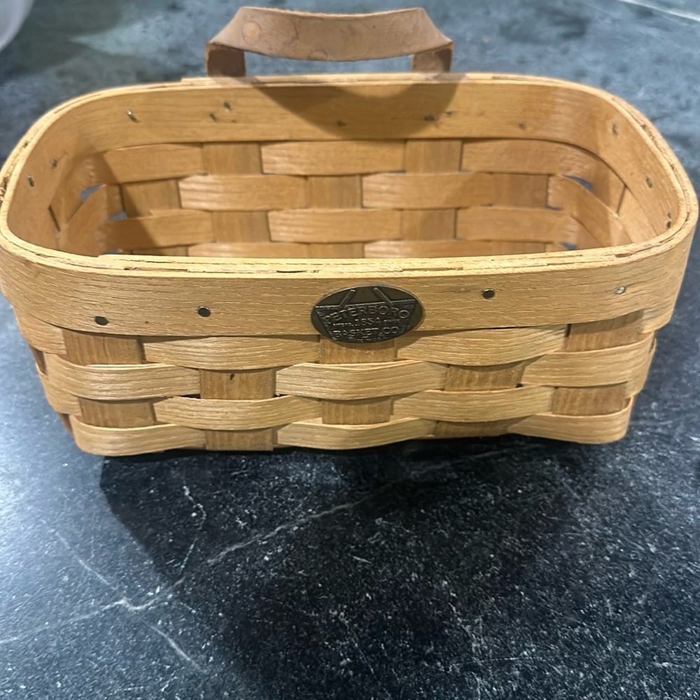 Peterboro basket